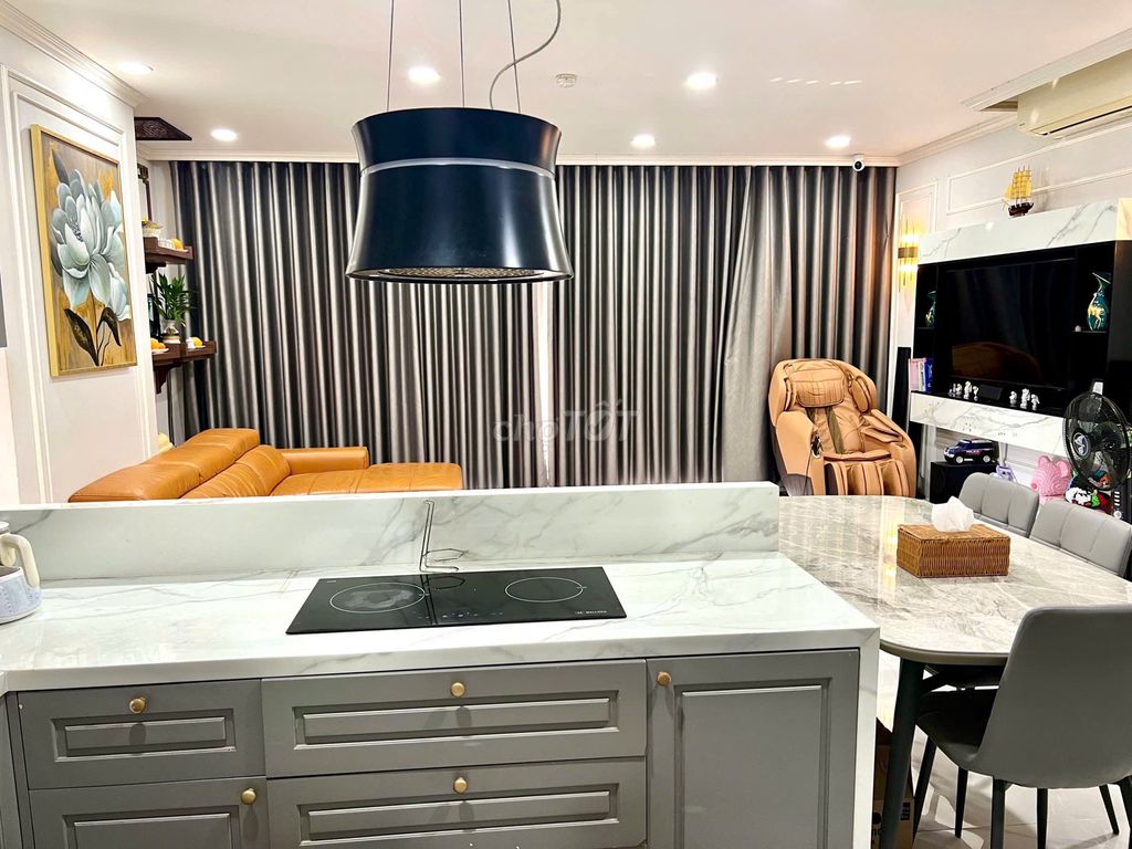 Rent Lữ Gia Plaza 200 M2 - 4 separate rooms - suitable