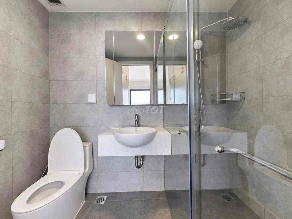 [Victoria Village] - Rent two bedrooms to finish the interior.