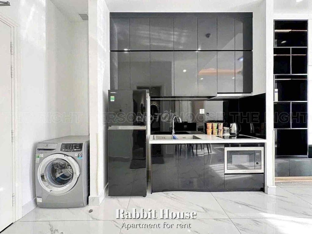 The two bedrooms are full of furniture near Tan Son Nhut Airport.