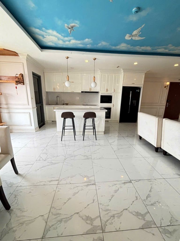 Rent the two bedrooms at the largest area of 117 feet.