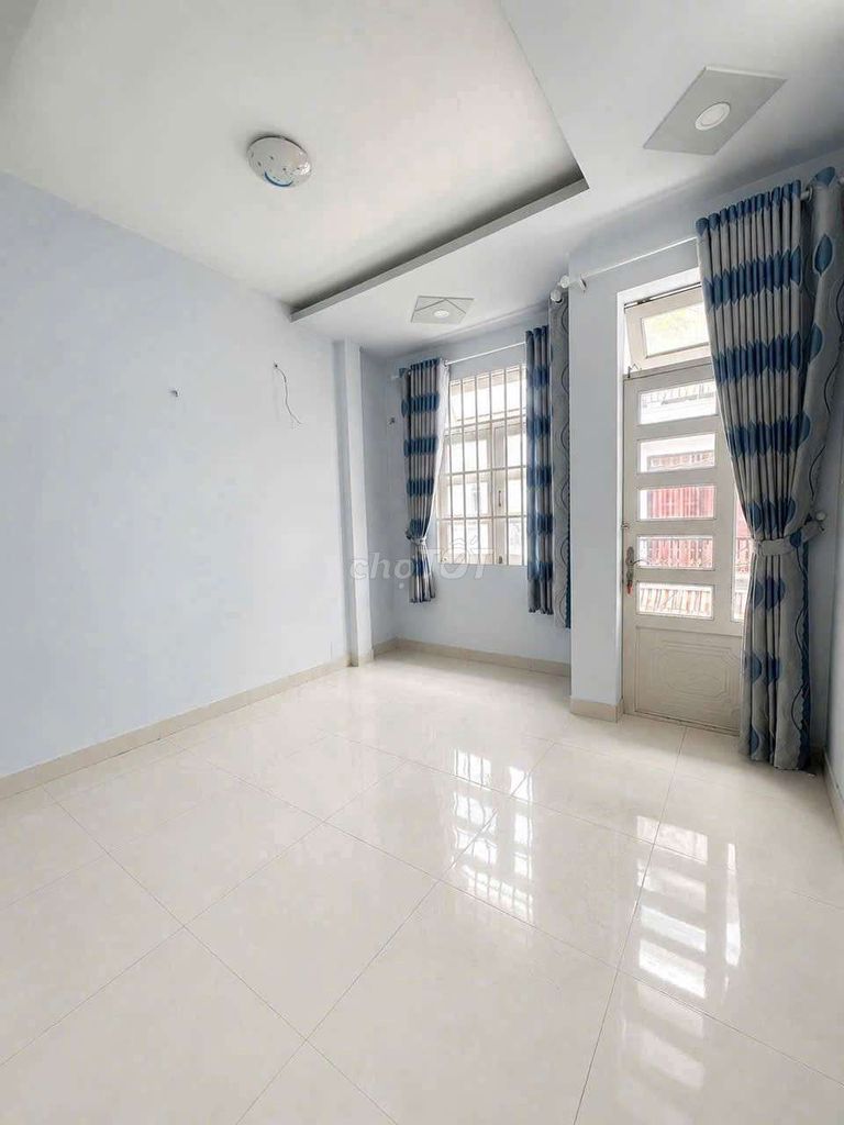 Rent many houses in Phạm Văn Bạch and Phan Huyang, 5 million to 50 million