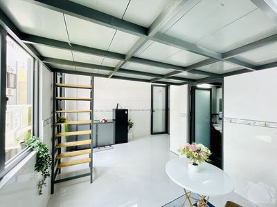 New attic - full sky windows - near industrial college