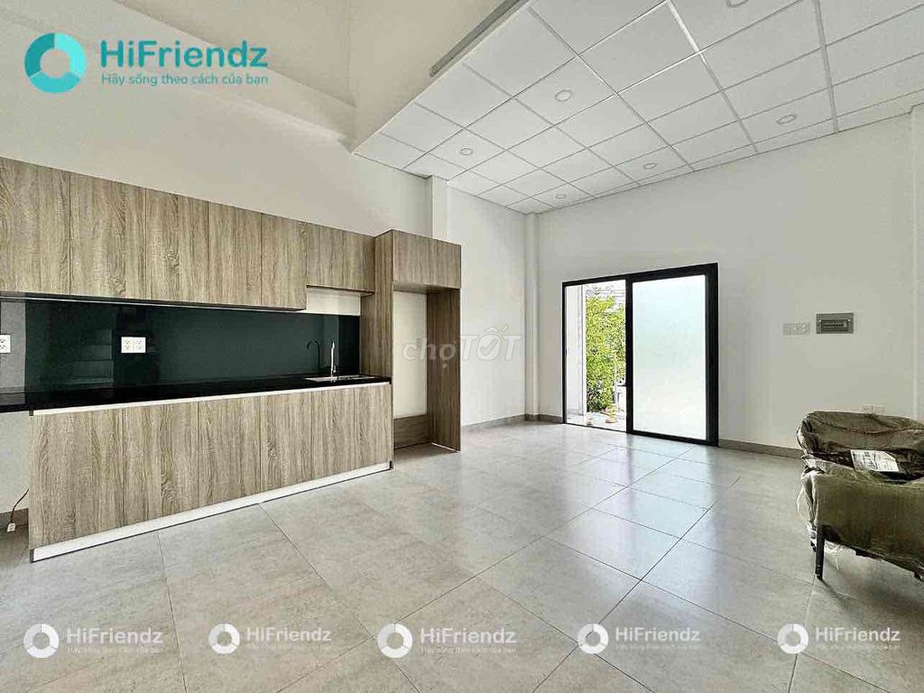 Two bedrooms. 80 meters.