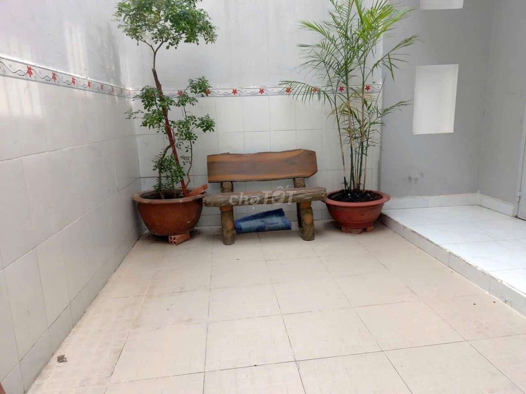 House 1 .1 .2th floor bedroom 4 x 15 m. Huỳnh Tấn Phát near kcn Tsun Shun
