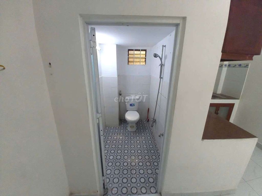 House 1 .1 .2th floor bedroom 4 x 15 m. Huỳnh Tấn Phát near kcn Tsun Shun