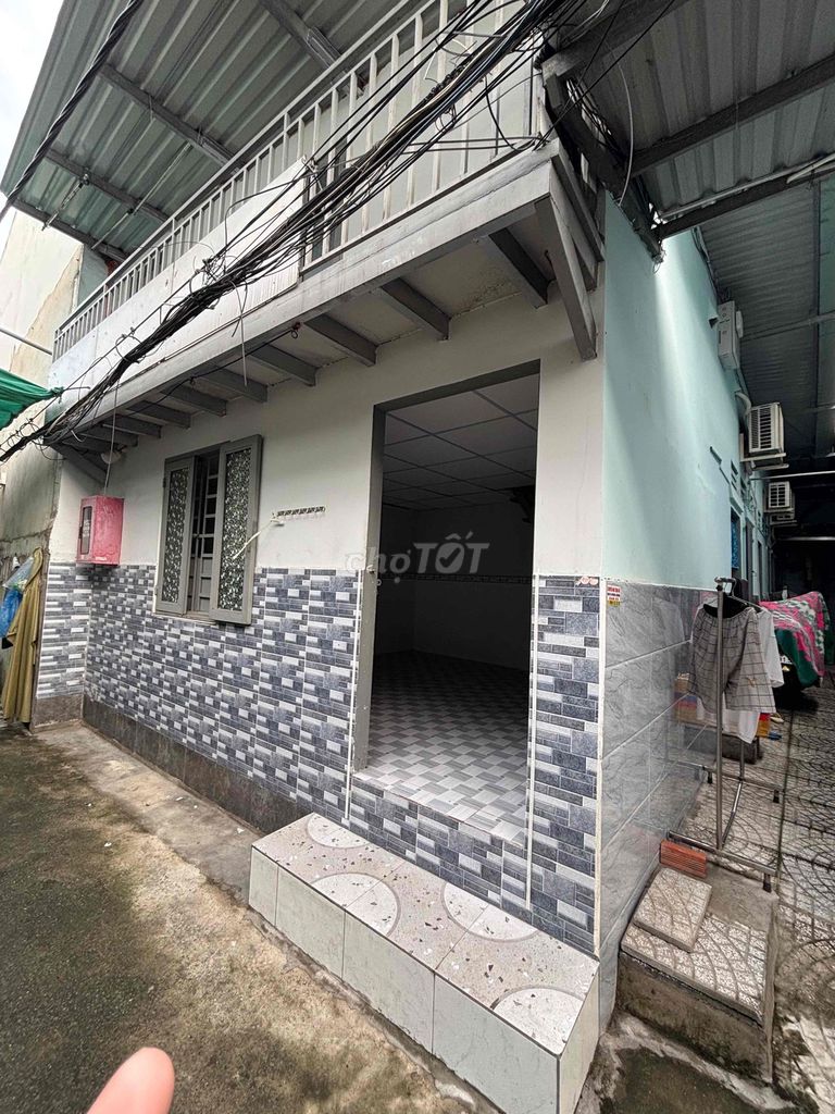Rent a safe house in Bình Thạnh County.