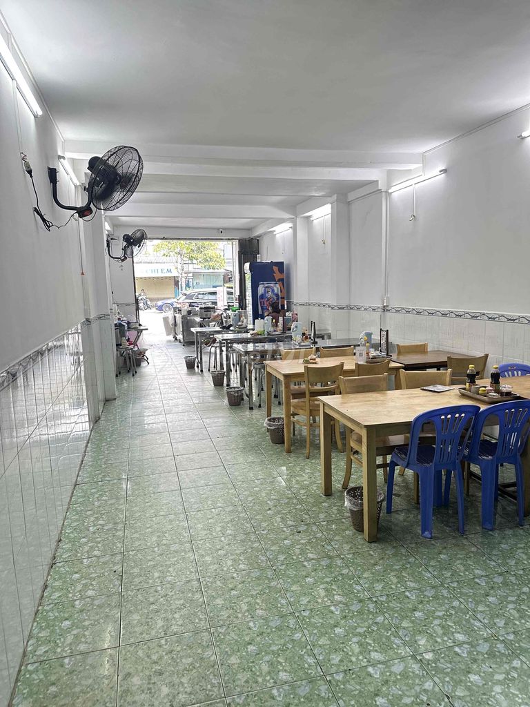 Banking Room 1.6 million a month