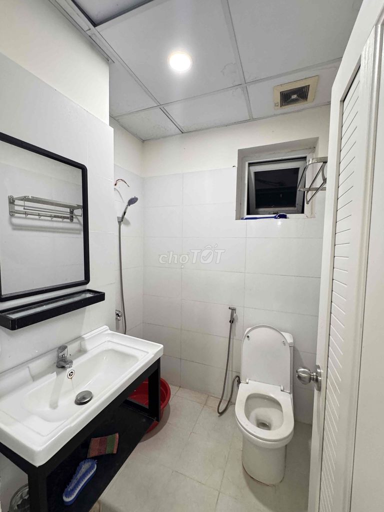 The topazhome 2, 3 bedrooms are ready for air conditioning at 7 million a month.