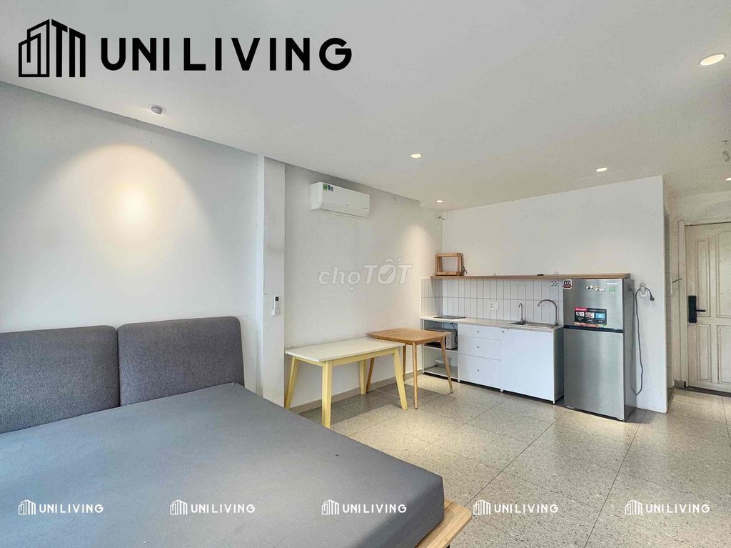 The D2 Grand Street Room has interiors, big balconys, private washing machines.