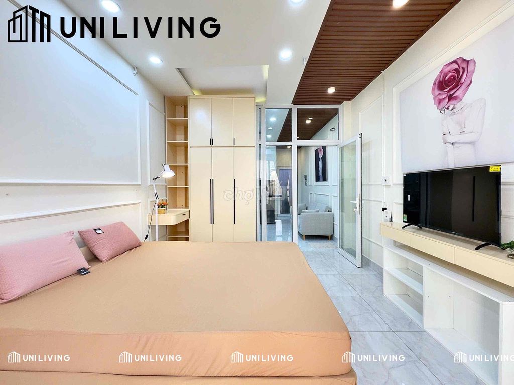 Rent the apartment. It's more than 30 M2 near blue.
