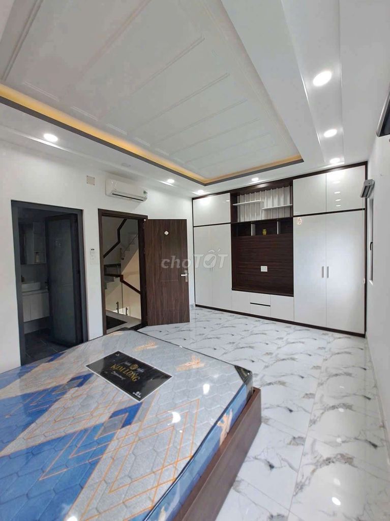 Nice full interior, area 5.5 X15 M -- take Huỳnh Tấn Phát- Nhà Bè truck.