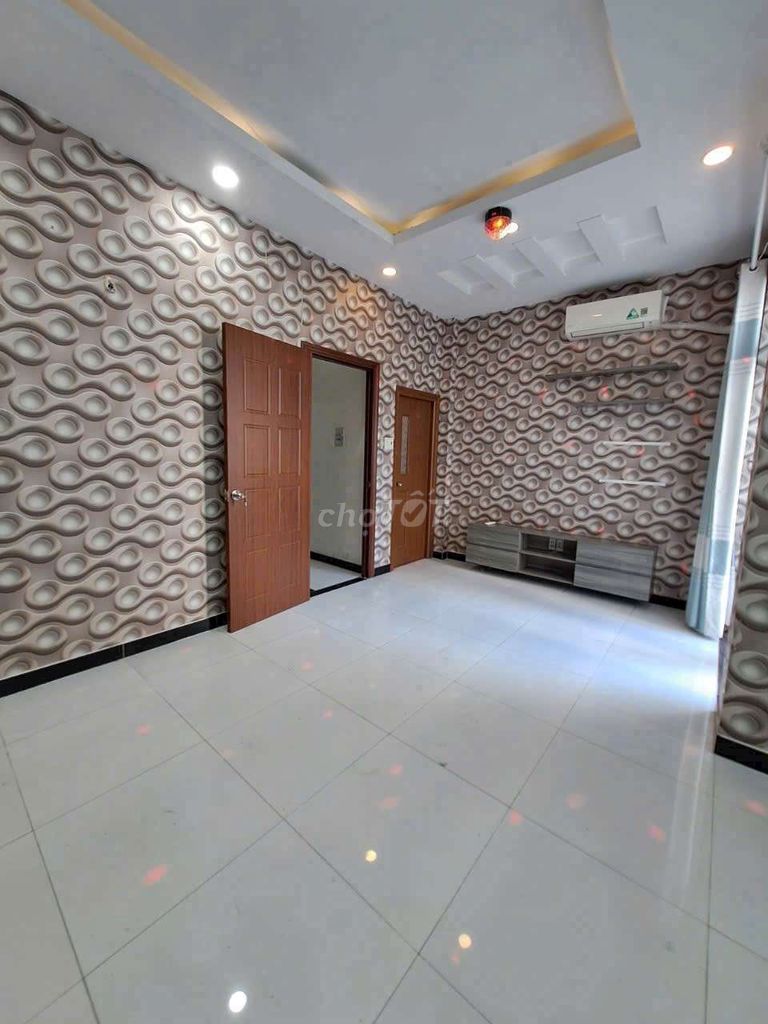 Rent a building in District 7 - area 5 X10 M - 12 M-Huỳnh Thị Đồng - Nhà Bè