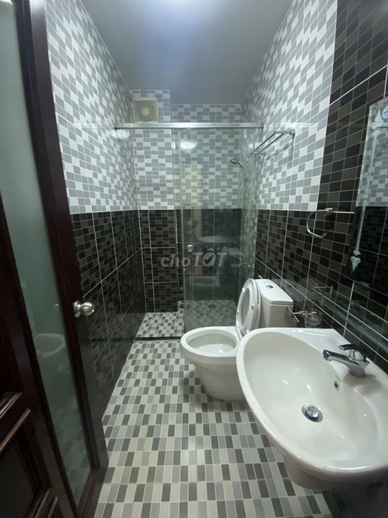 The sleepbox suite is a full Phan Anh Bình Tân unit for 1 million and 7 sacks.