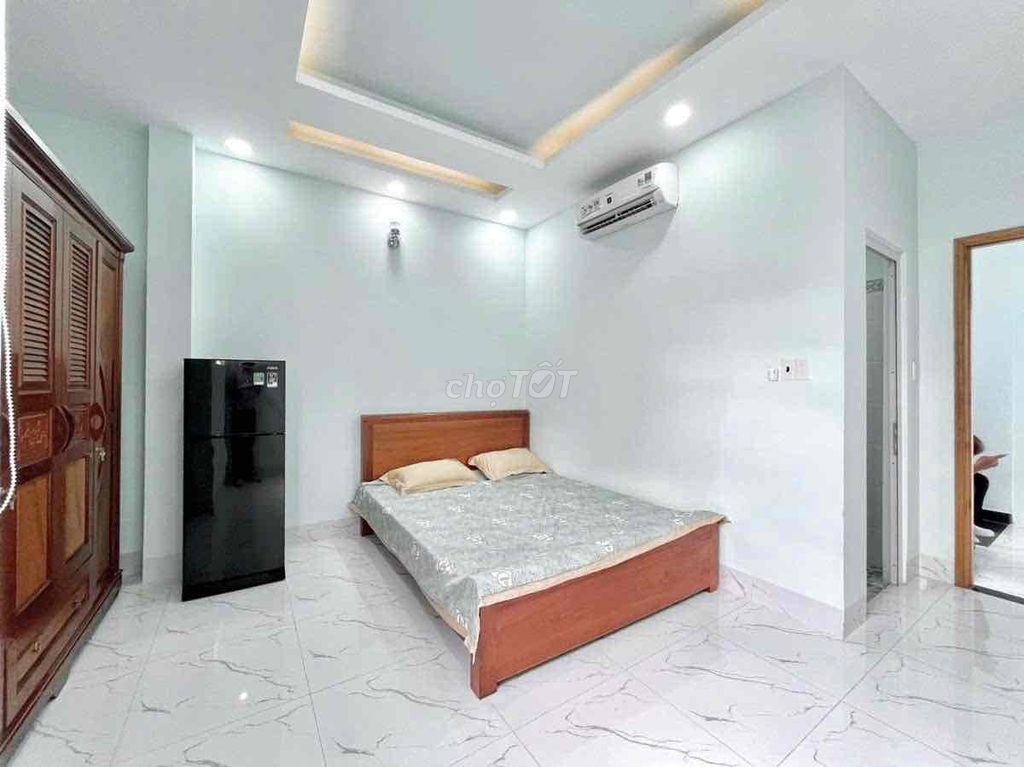 Penthouse National House 55 m2 near the Ba Son Bridge, the City of God 1