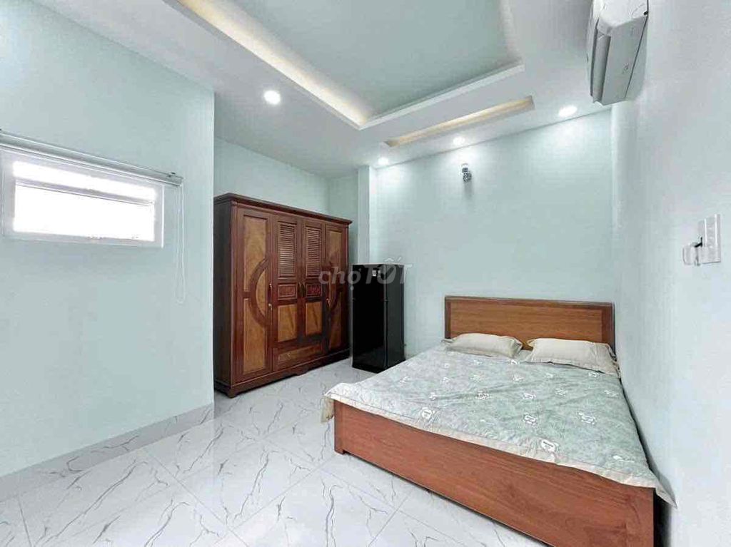 Penthouse National House 55 m2 near the Ba Son Bridge, the City of God 1