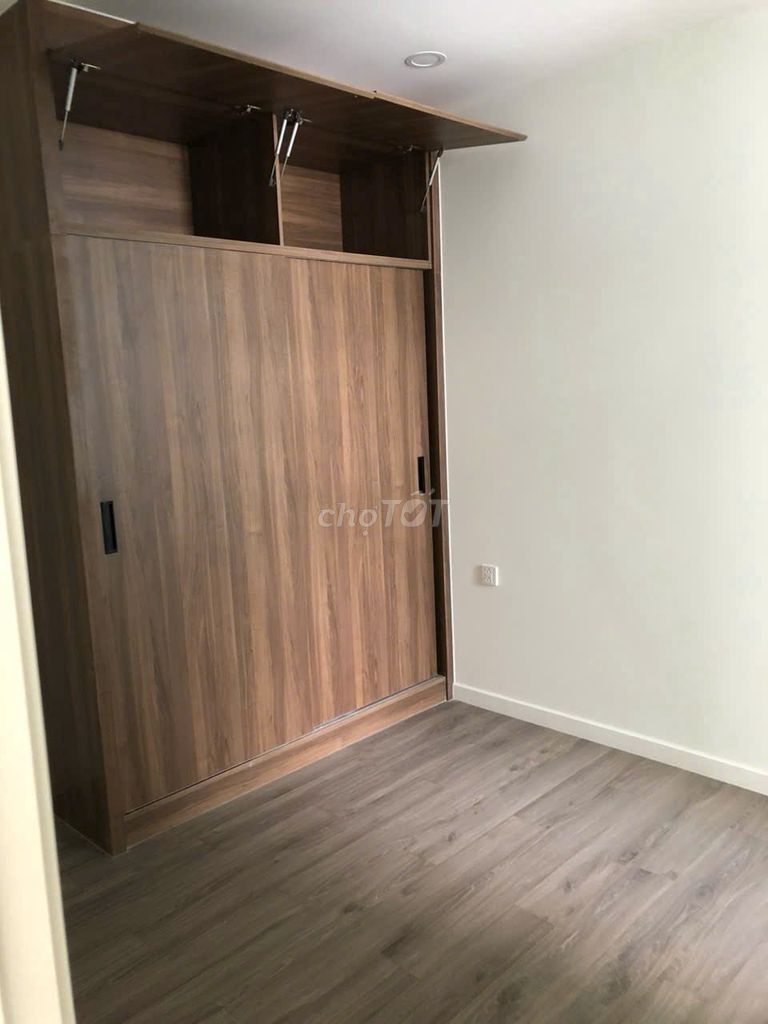 The owner rented the Central Premium apartment 3 bedrooms 17 million