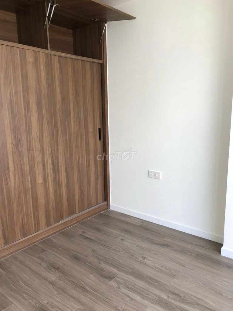 The owner rented the Central Premium apartment 3 bedrooms 17 million