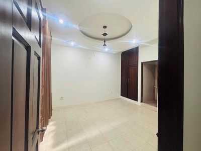 Drop the rent for the original house 90/2 Bạch Đằng