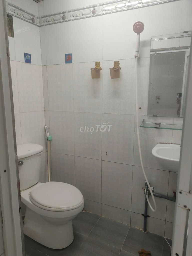 Two bedrooms, two bedrooms, two Truong's, two of them.