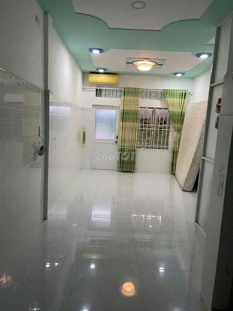 Rent a front house on số 9–216, Gò Vấp near the S-S School of Wudan
