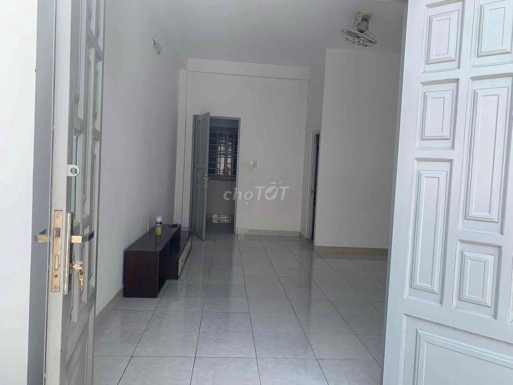 The generous house center - suitable at - vpty - warehouse