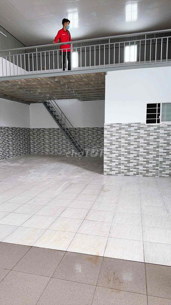 We'll hire a Thới An vent, 12 o'clock, 8 x 13 feet.