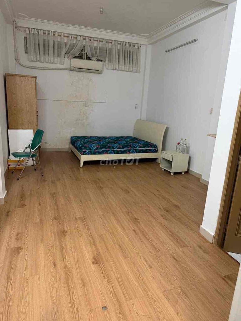 Rent Nguyễn Trãi-Jeanne County 1 7 bedrooms 8 well-priced toilets