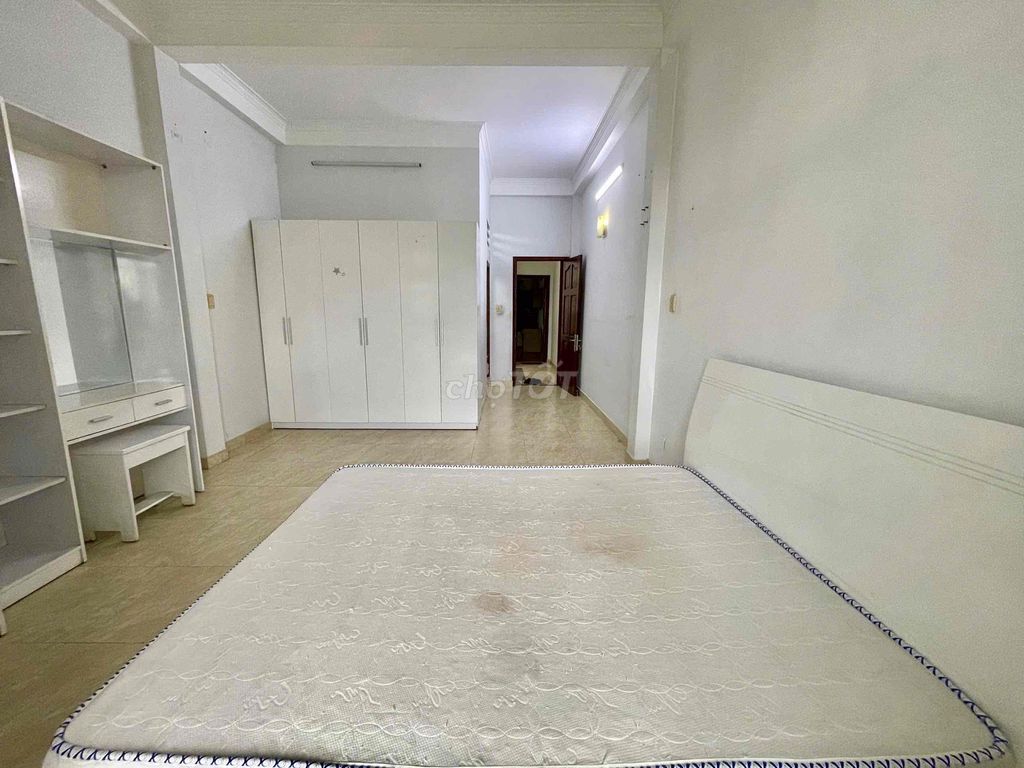 Cool balcony room - full Tạ Quang Bửu interior cost 6 million interior