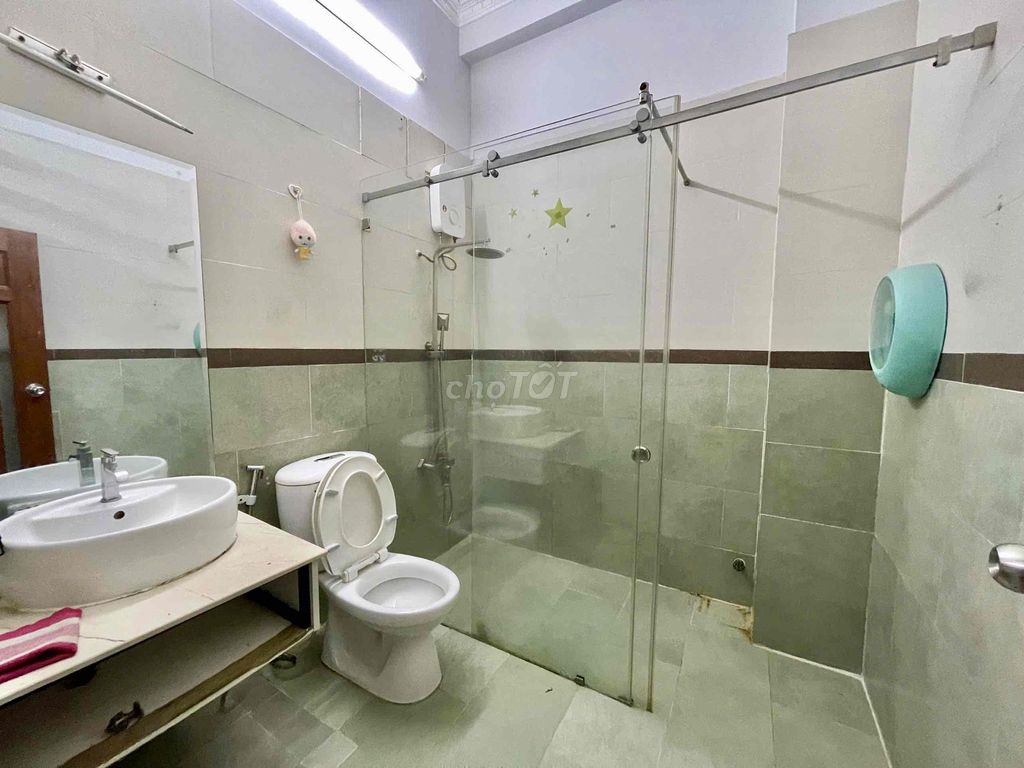 Cool balcony room - full Tạ Quang Bửu interior cost 6 million interior