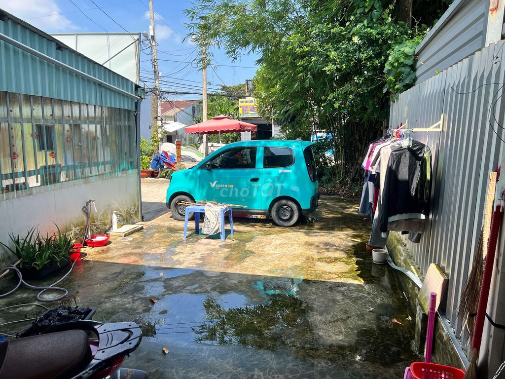 The original building is four, four, x16, which is one bedroom. One room, plus An Phú Đông Street.