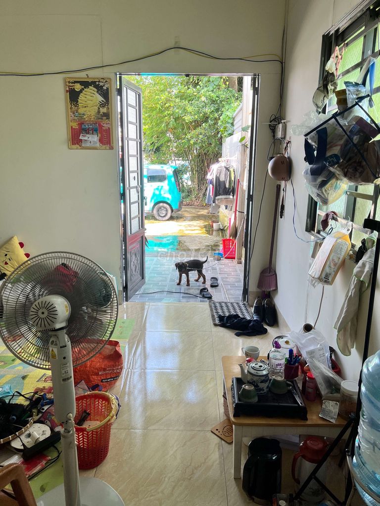 The original building is four, four, x16, which is one bedroom. One room, plus An Phú Đông Street.
