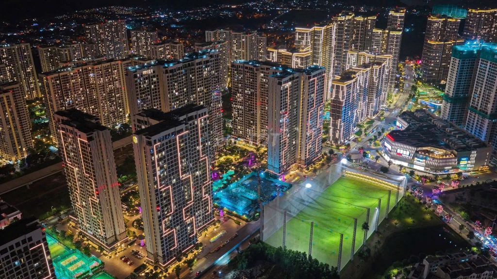 The cargo basket rents a two bedroom, three bedrooms, five million Vinhomes Grand Park.