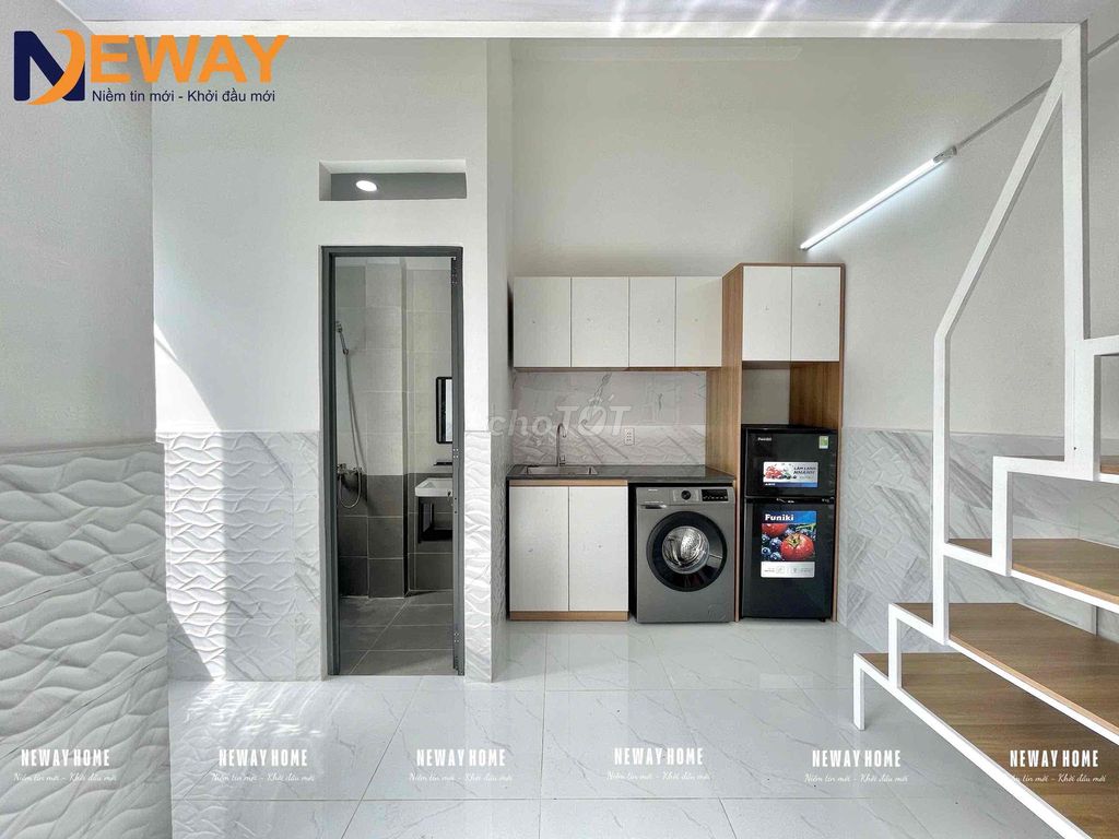 Room 2 meters of balcony near Aeon Mall Tân Phú, New Year's Market