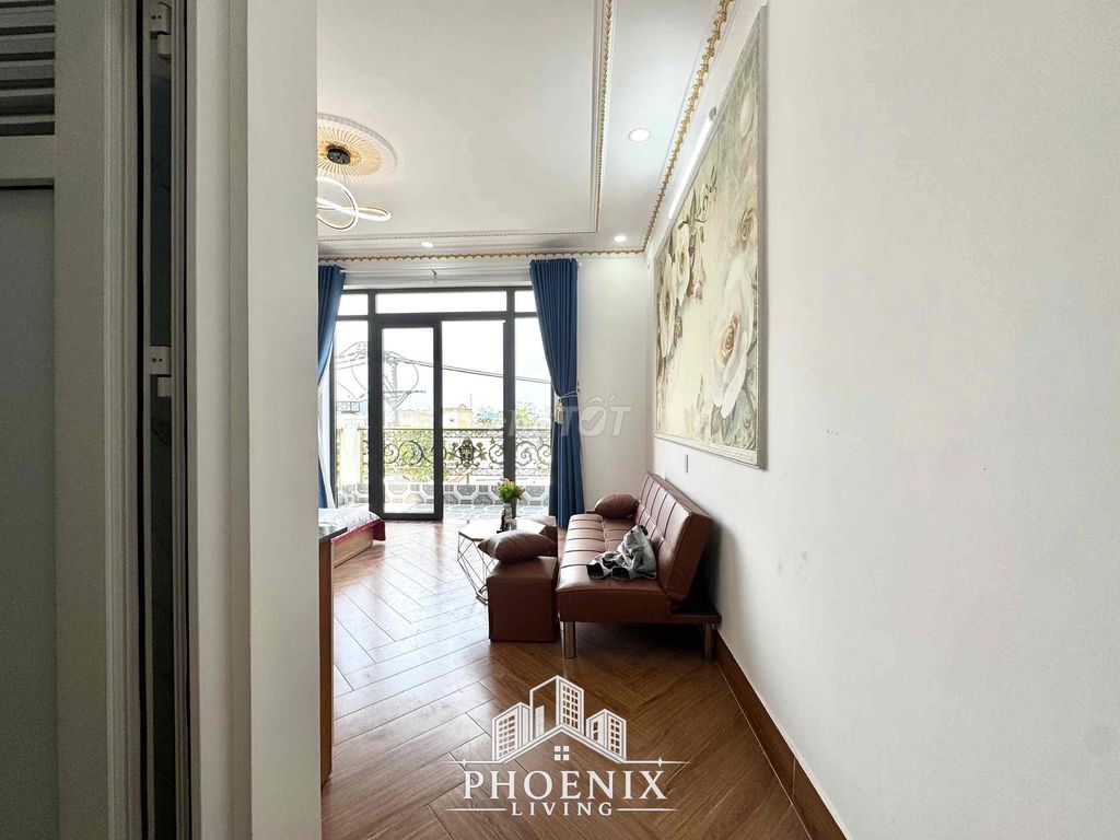 Tell Zhang to meet the new senior apartment.