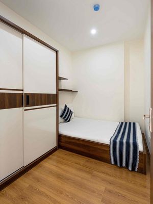 A one-room apartment plus two bedrooms full of furniture 50 meters 2 right at Lý Chiêu Hoàng District 6.