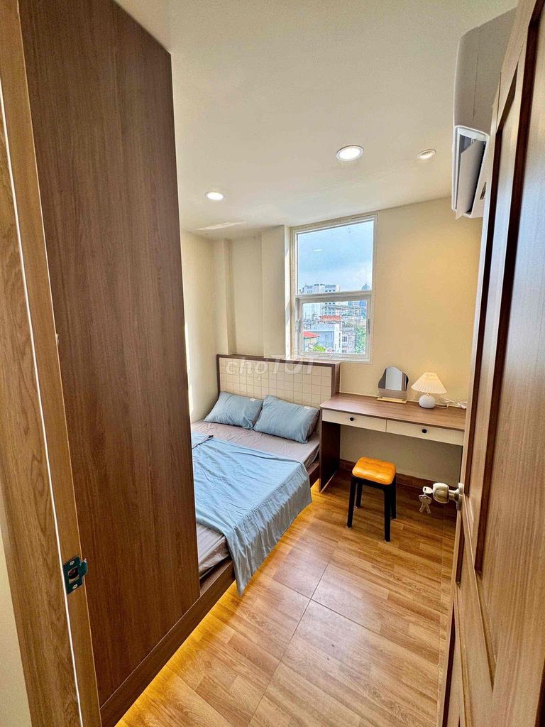 It's the owner who rents two bedrooms in Hoàng Hoa Thám, logout.