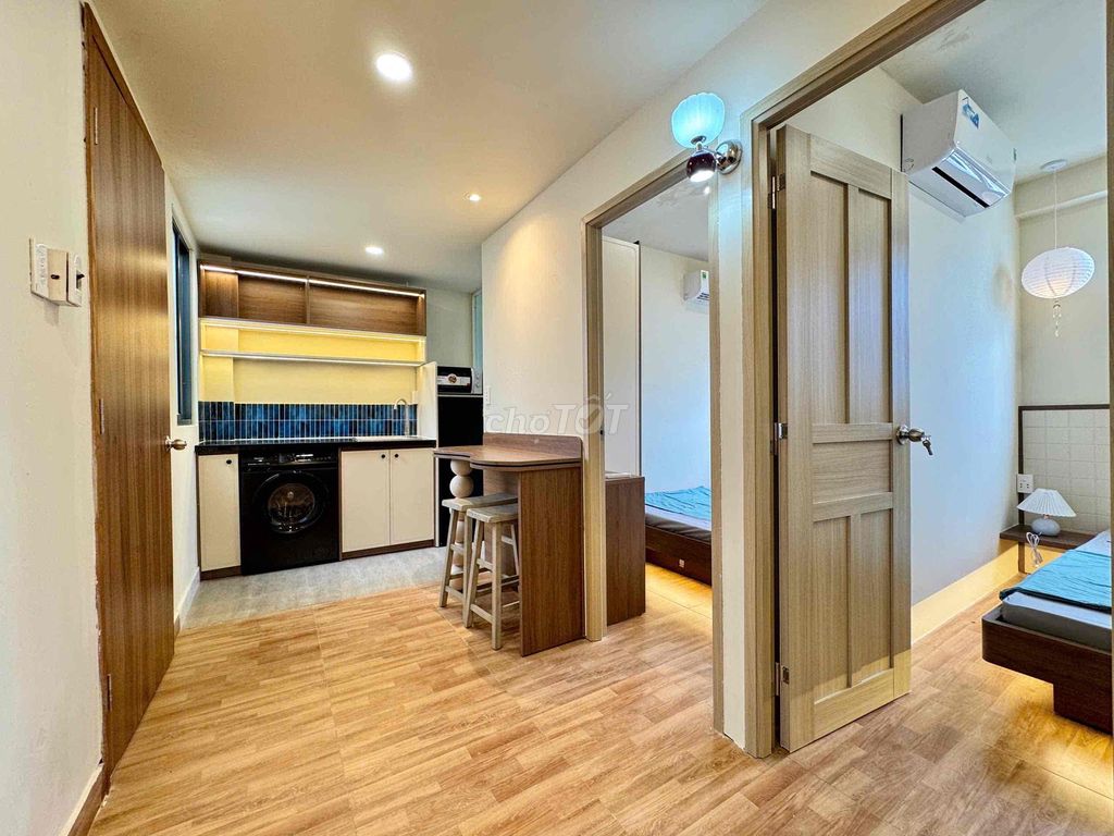 It's the owner who rents two bedrooms in Hoàng Hoa Thám, logout.