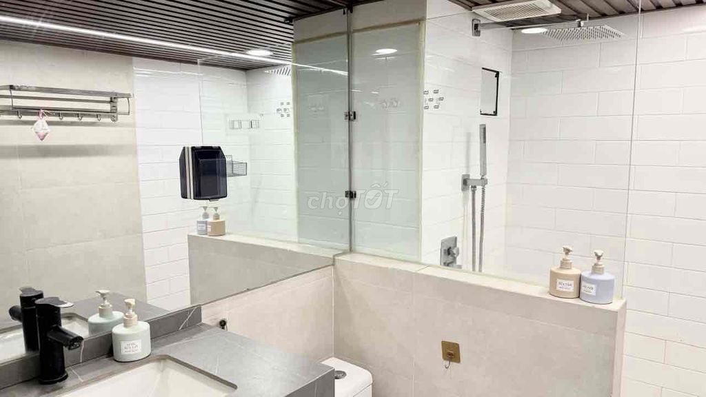 Two bedrooms - one room. Full Seven Levels, Đinh Bộ Lĩnh.