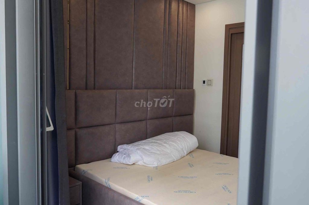 Renting LandMart 81 level for 29 million a month.