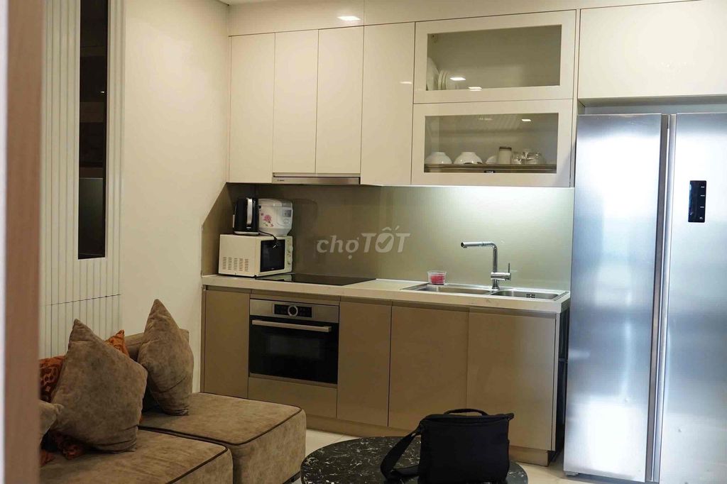 Renting LandMart 81 level for 29 million a month.