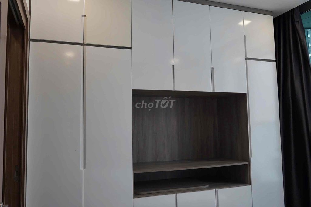 Renting LandMart 81 level for 29 million a month.