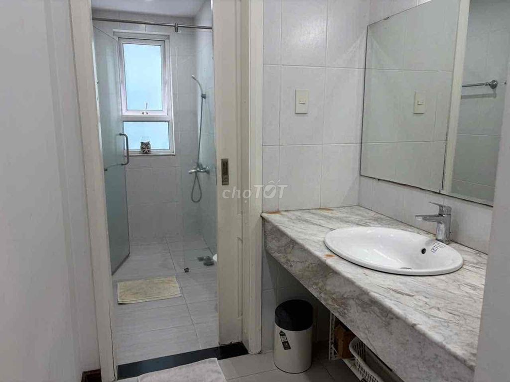 The open, three bedrooms by the park.