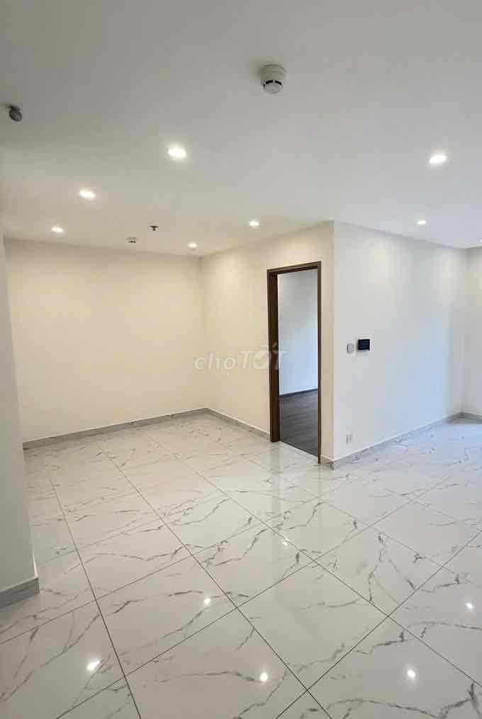 We need to rent a bedroom. Plus 52 meters.