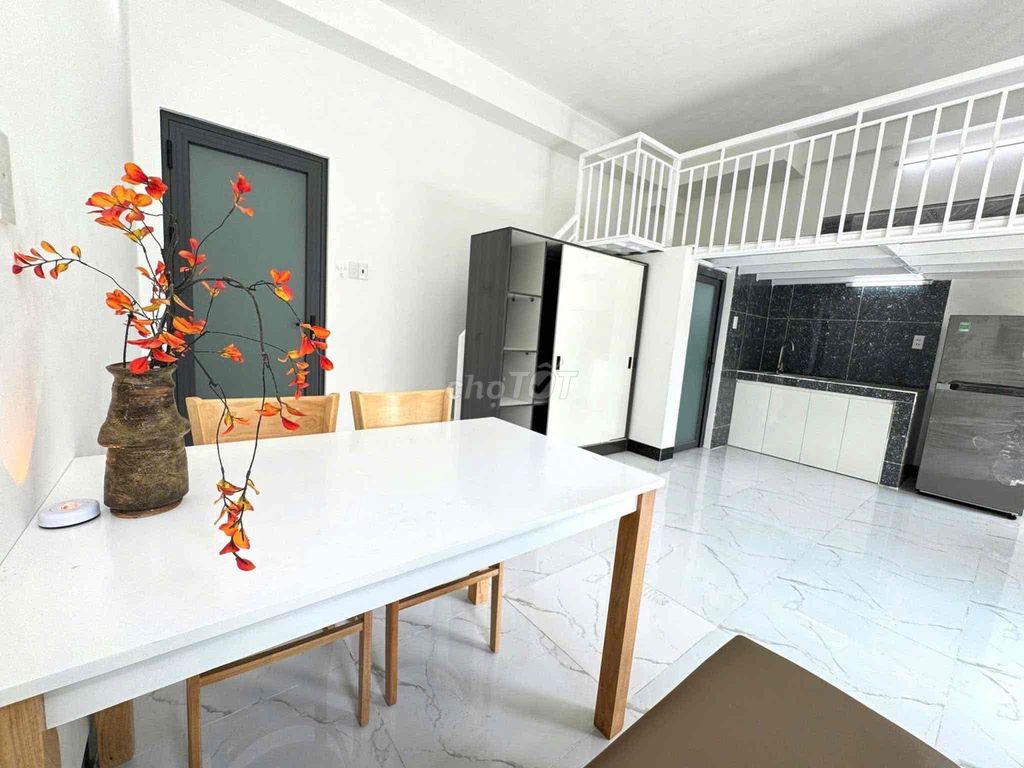 A cheap apartment fit students in the middle of selling spades - Vườn Lài