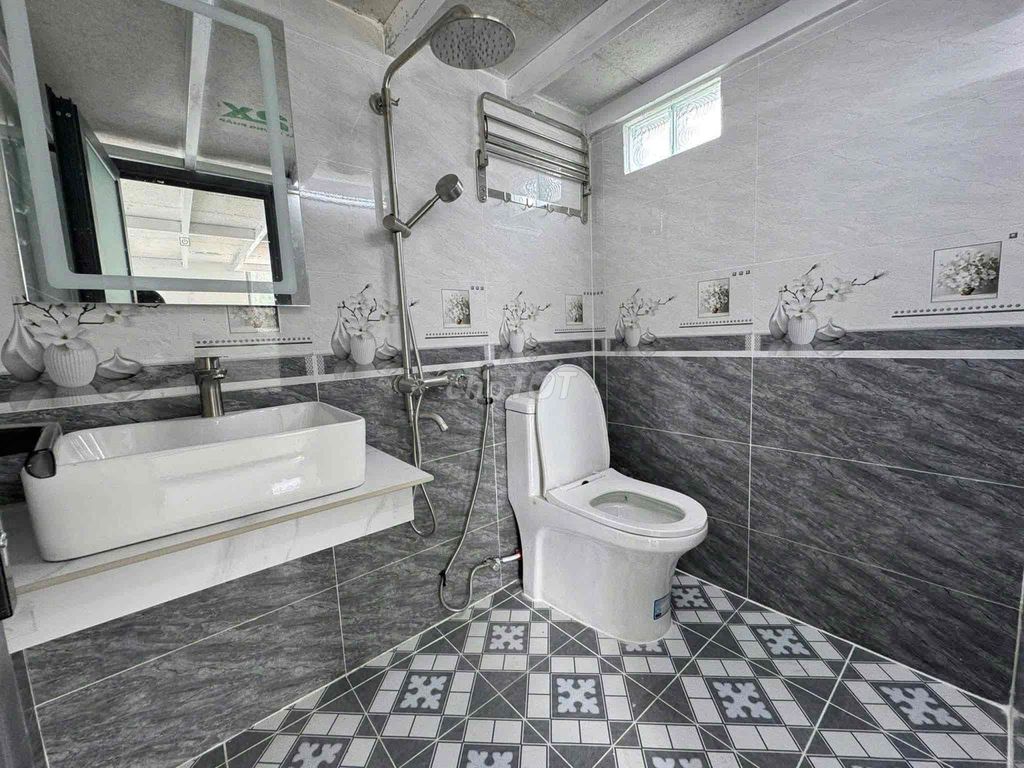 Renting his own apartment right out of his own house, selling furniture like this.