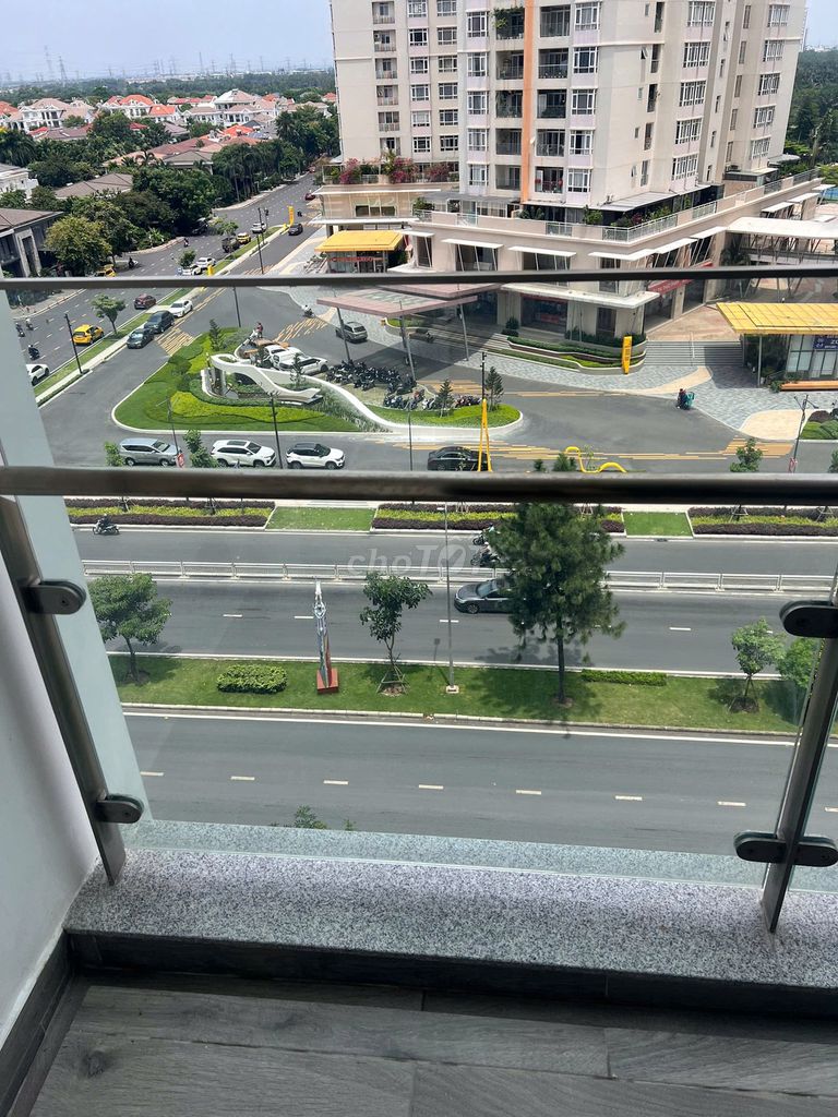 Rent The Antonia pmh District 7, 3 bedroom 2 toilets 107 m2, full interior house, 35 million a month.