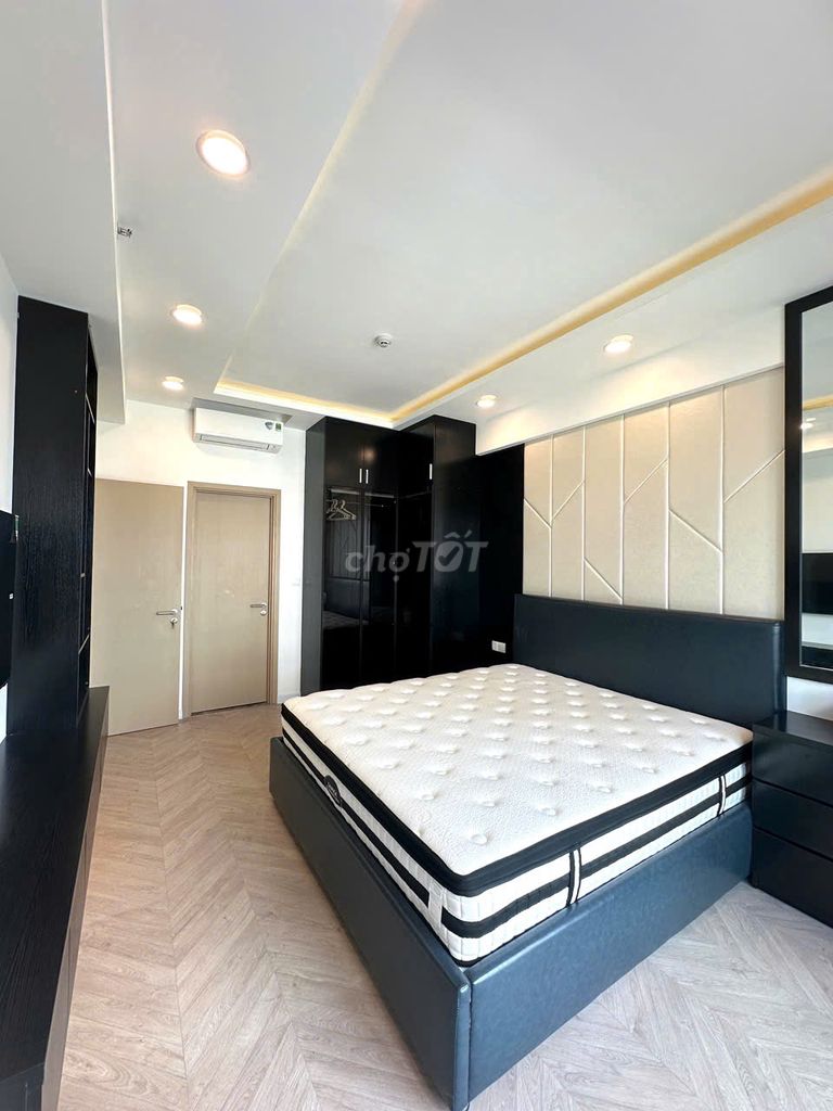Rent The Antonia pmh District 7, 3 bedroom 2 toilets 107 m2, full interior house, 35 million a month.