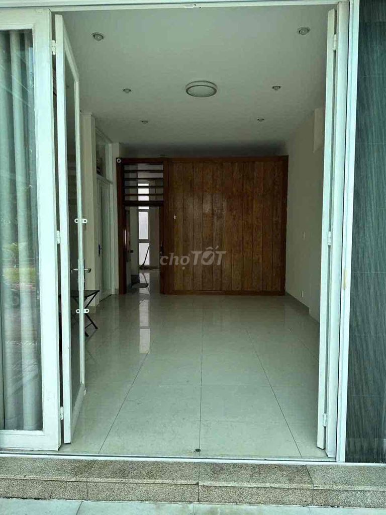 Rent a new east-size Kadc Street, P. Newe, District 7 – Horizontal M