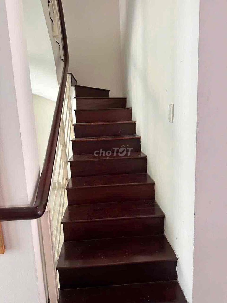 Rent a new east-size Kadc Street, P. Newe, District 7 – Horizontal M