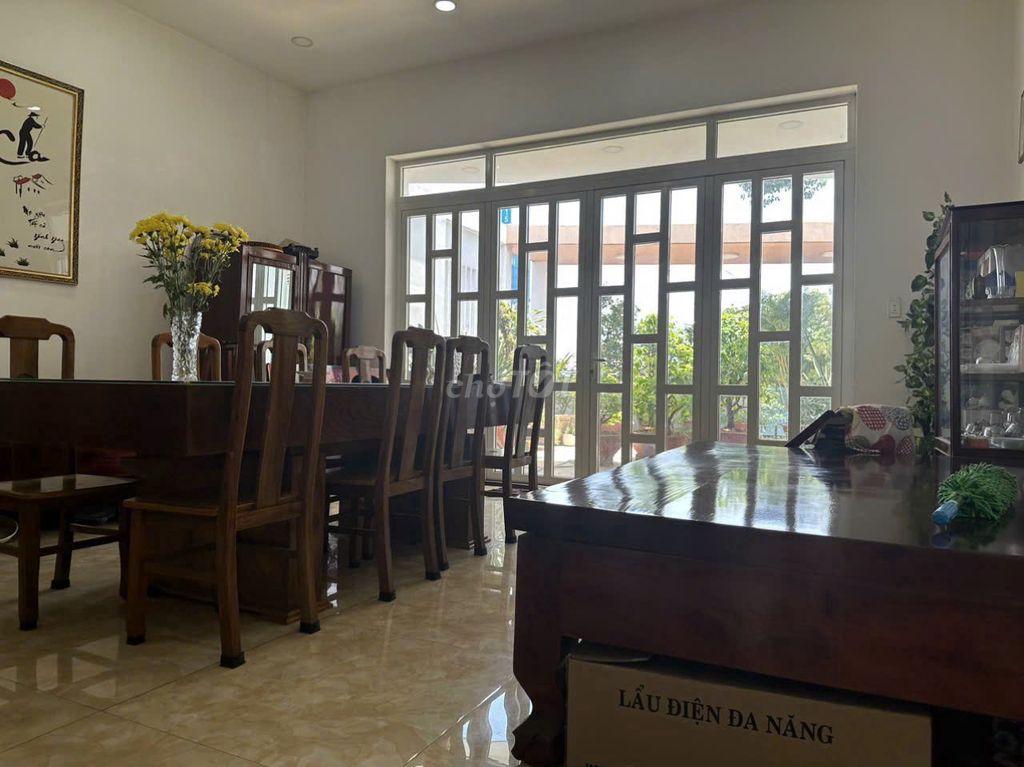 Rent the original Đào Duy Từ, District 10.